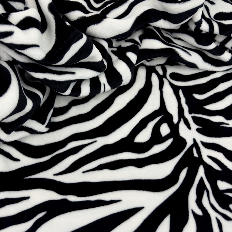 Wzory materiałów do kocobluz dla dorosłych – zebra