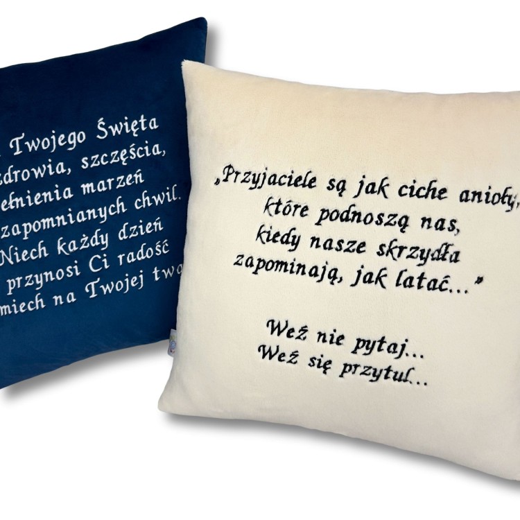 Poduszka z napisem