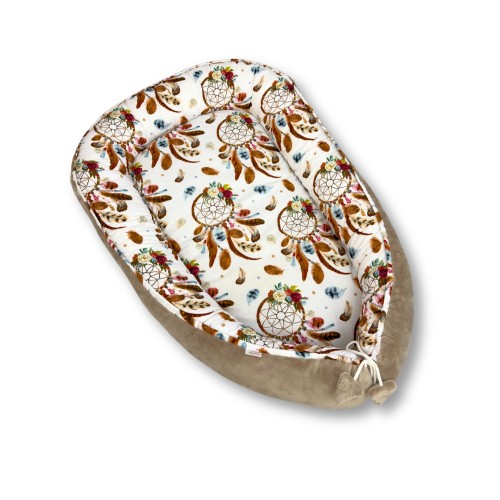 kokon niemowlęcy beżowy bawełna i Minky widok z góry