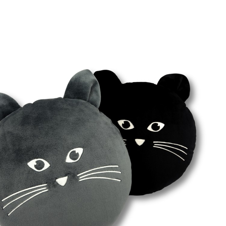 Poduszka kot świecąca po naświetleniu – poduszka dekoracyjna dla dzieci